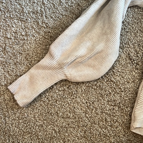 Sweater - Picture 3 of 3